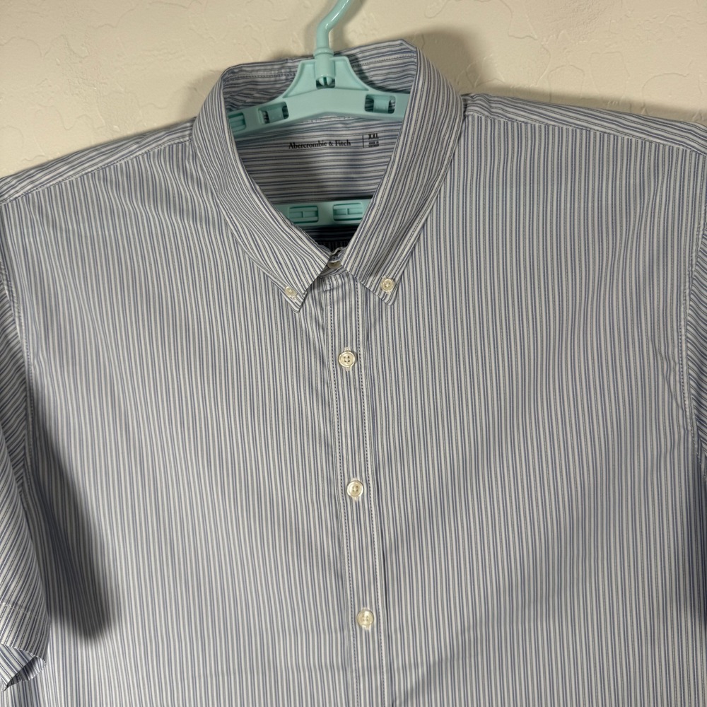 Abercrombie & Fitch Button Down Mens 2XL Blue Striped Short Sleeve Tech Shirt